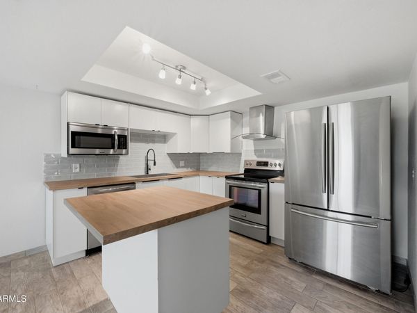 7940 E CAMELBACK Road, Unit 210, Scottsdale, AZ 85251