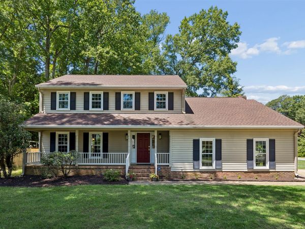 300 Moss Avenue , Seaford, VA 23696