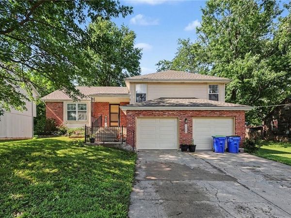 9908 W 51st Street, Merriam, KS 66203