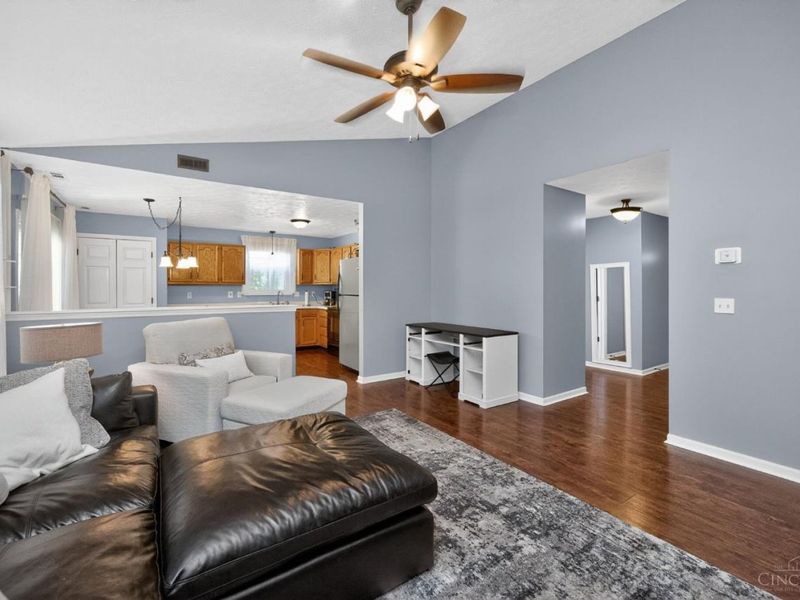 1299 Poplar Hill Drive, Lebanon, OH 45036 Photo 7