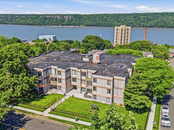 421 N Broadway , Unit 28, Yonkers, NY 10701