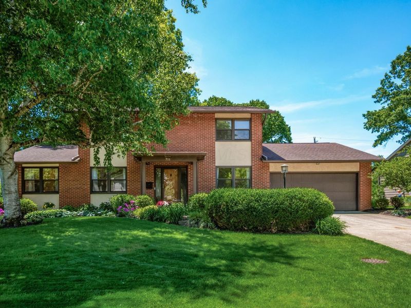 711 Lauraland Drive S, Columbus, OH 43214 Photo 5
