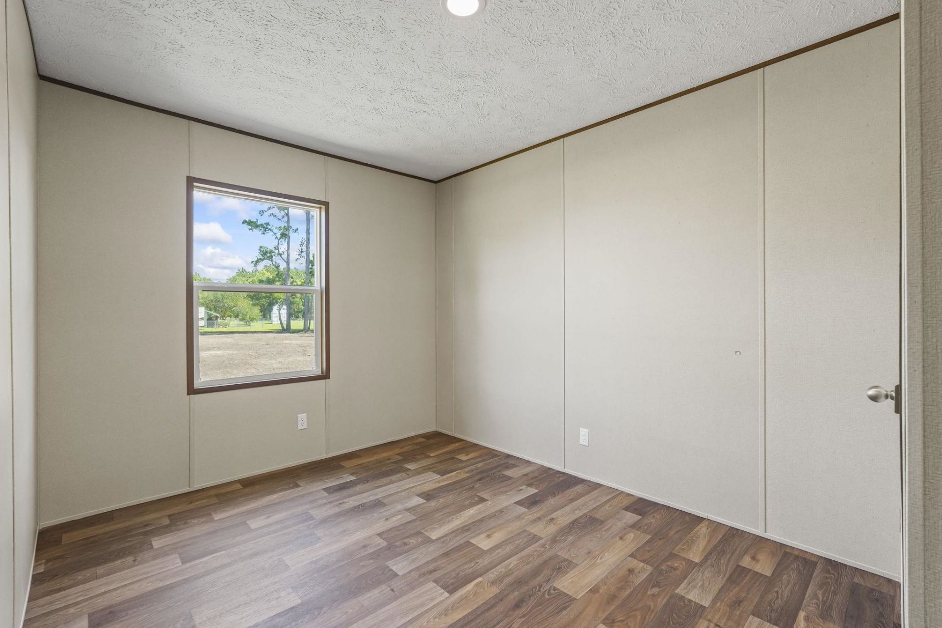109 G P Smith Ave. Photo 17