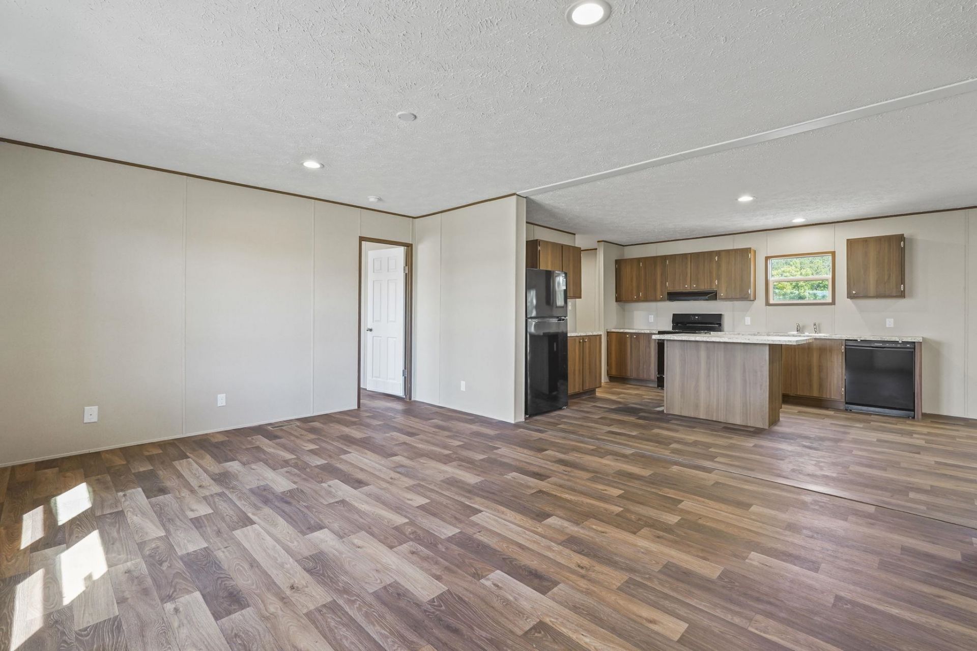 109 G P Smith Ave. Photo 7