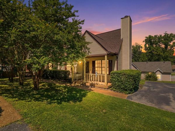 3201 E Lake Dr , Nashville, TN 37214