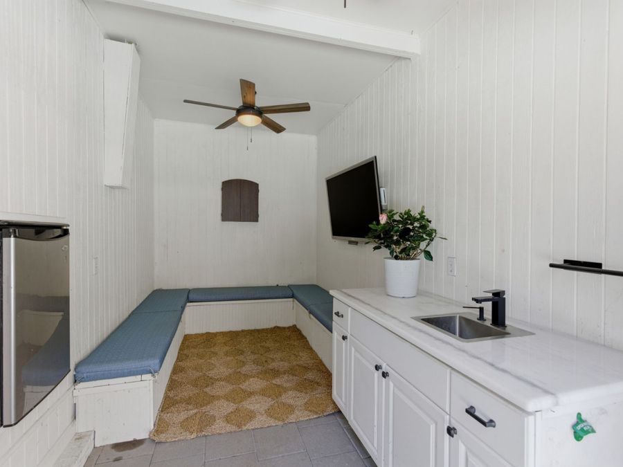 Property Image 70