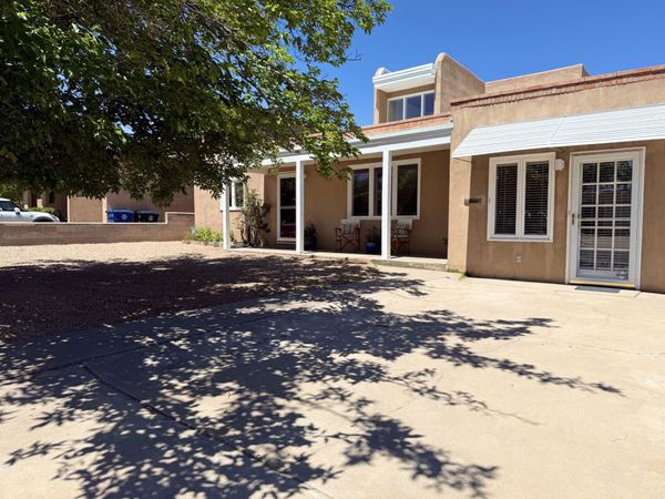 4643 Idlewilde Lane SE, Albuquerque, NM 87108