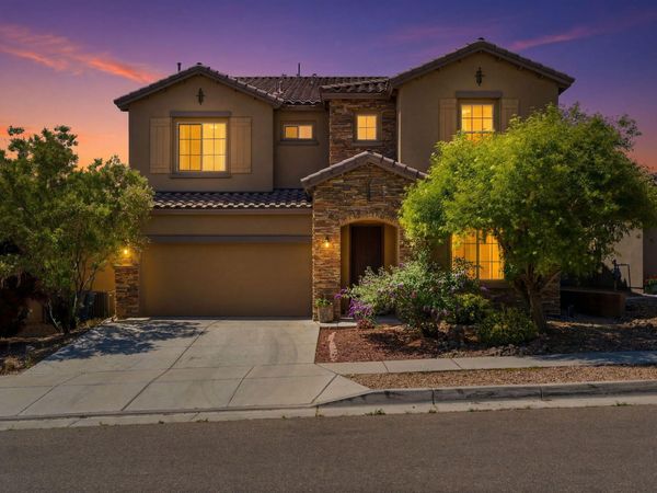 7404 Molas Road NW, Albuquerque, NM 87114