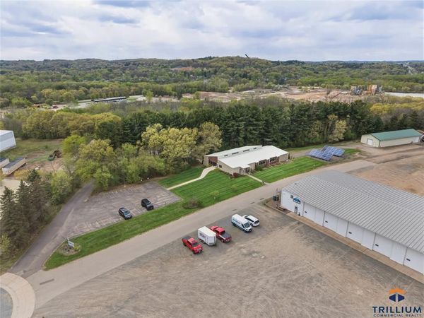 2725 & 2720 Arbor Court, Eau Claire, WI 54701