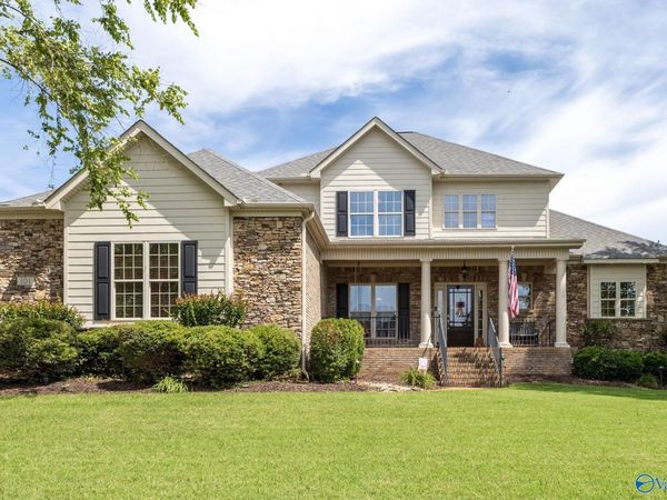 101 Stone River Drive, Huntsville, AL 35811