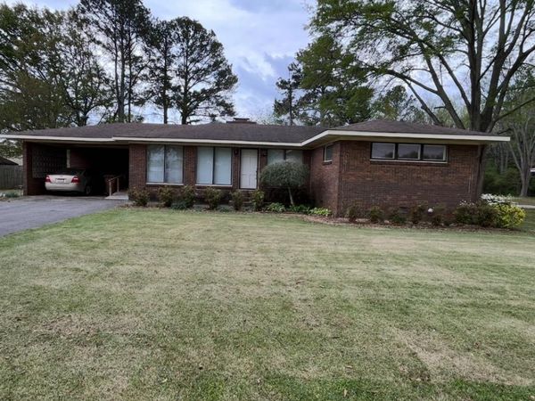 116 Edna Street, Moulton, AL 35650