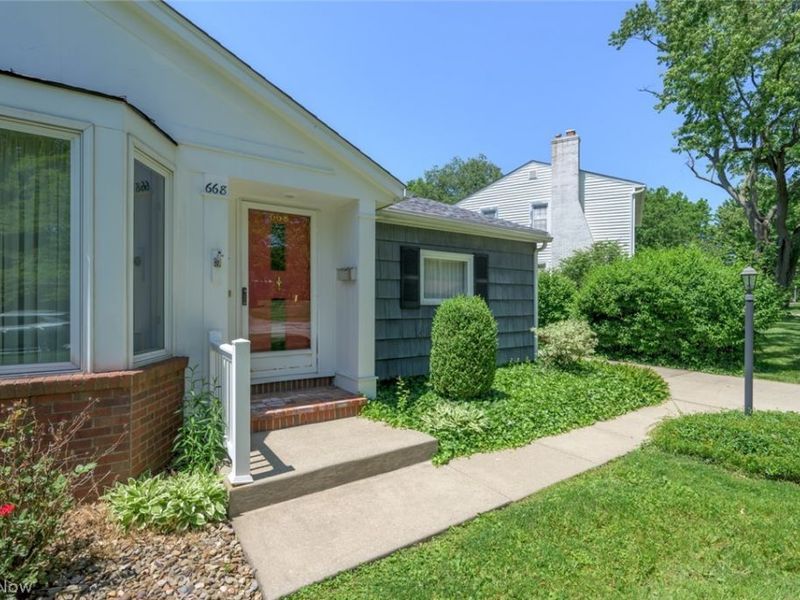 668 Highland Avenue , Wadsworth, OH 44281 Photo 3