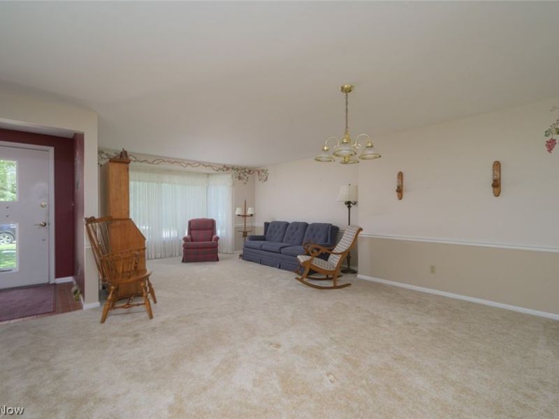 668 Highland Avenue , Wadsworth, OH 44281 Photo 4
