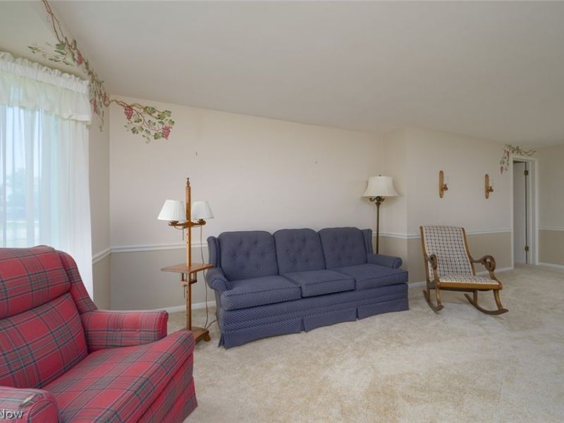 668 Highland Avenue , Wadsworth, OH 44281 Photo 6