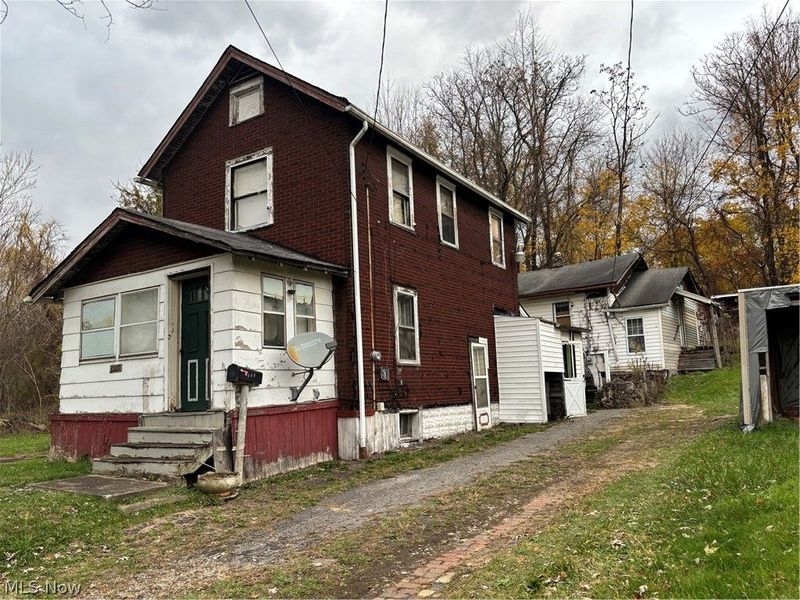 1125 N Garland Avenue , Youngstown, OH 44505 Photo 8