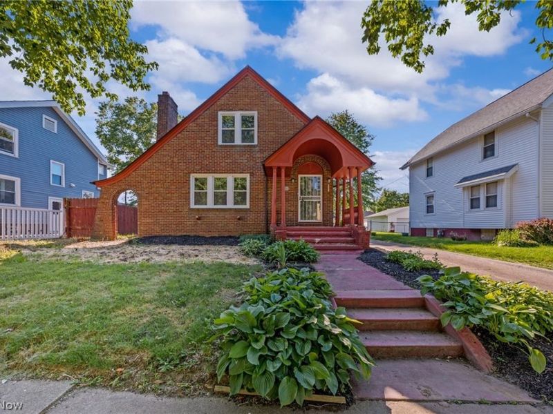 650 S Sunset View Drive , Akron, OH 44320 Photo 2