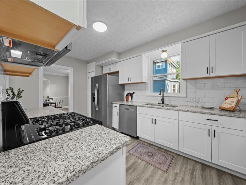 650 S Sunset View Drive , Akron, OH 44320 Photo 25