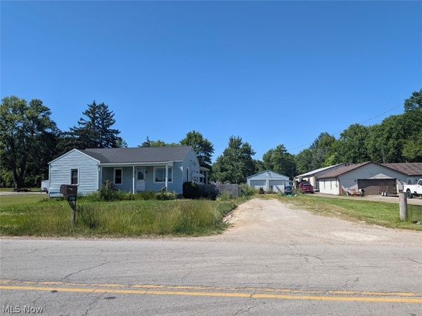 41386 Schadden Road, Elyria, OH 44035