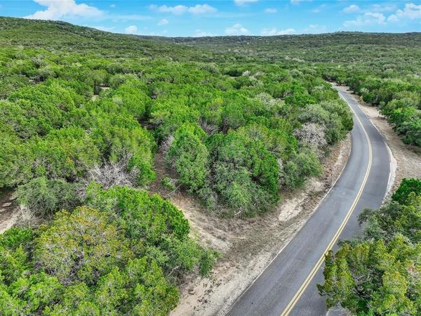 10033 Lime Creek Rd RD, Volente, TX 78641