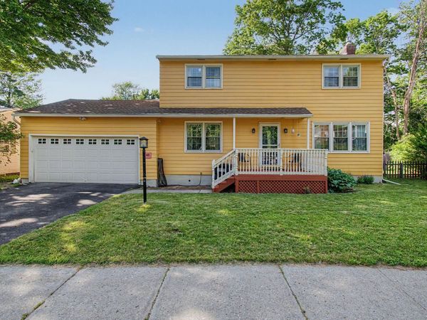 48 Roseade Parkway, Burlington, VT 05408