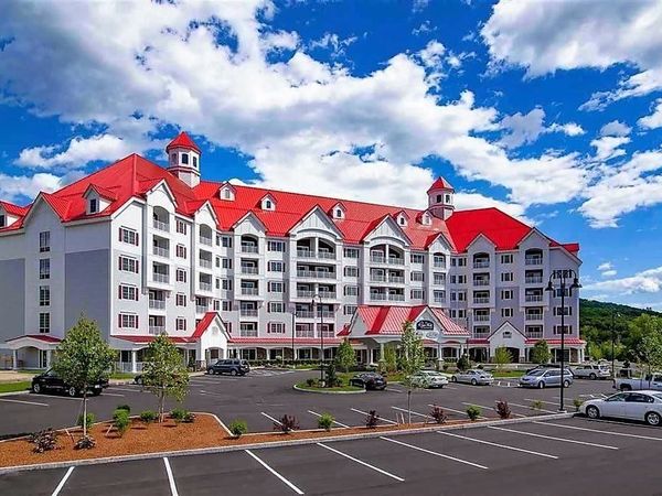 22 South Mountain Drive, Unit 401/403, Lincoln, NH 03251