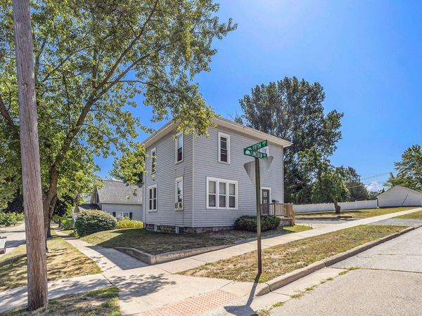 602 Fifth Street, Ludington, MI 49431