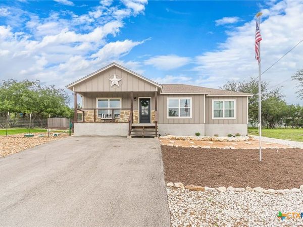 421 Smoking Rifle , Spring Branch, TX 78070