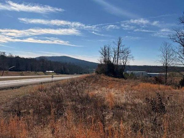 0.55 AC Cookeville Hwy, Livingston, TN 38570