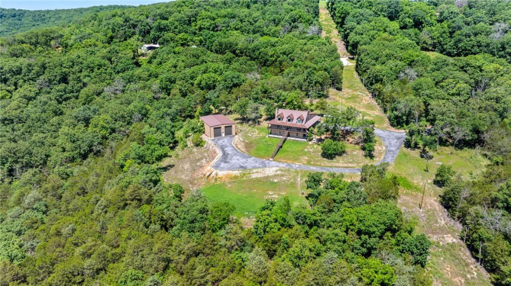 19747 Highway 62 Eureka Springs, AR 72631