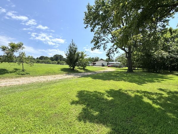 574 E Dade 102, Everton, MO 65646