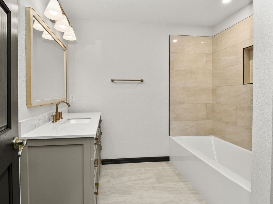 Property Image 83