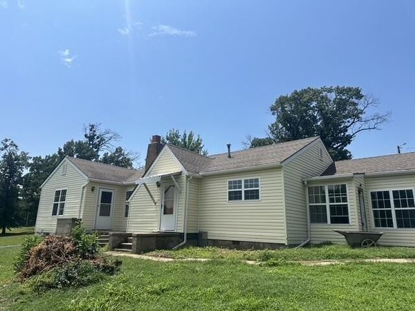14247 Highway 43 , Seneca, MO 64865