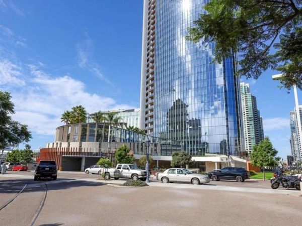 888 W E Street, Unit 3902, San Diego, CA 92101
