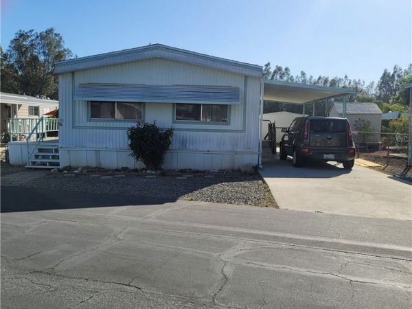 21601 Canyon Drive, Unit 16, Wildomar, CA 92595
