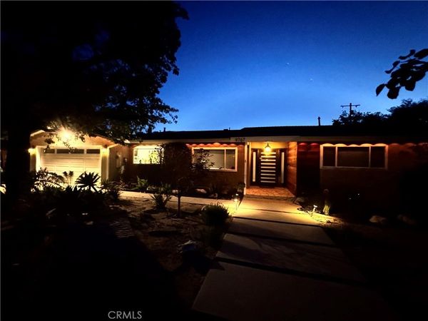 9767 1/2 Nita Ave. , Chatsworth, CA 91311