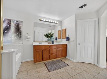 3006 Fox Hill Dr, Rocklin, CA 95765 Photo