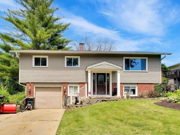 21W154 EVEREST Road, Lombard, IL 60148
