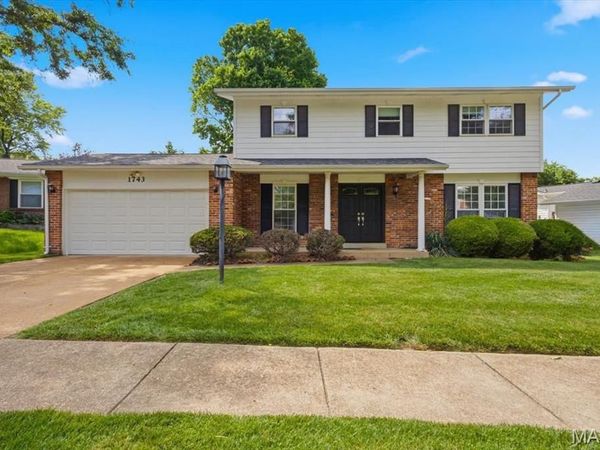 1743 Goldenhorn Court , Maryland Heights, MO 63043