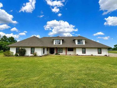 3142 SW Post Oak Dr, Cache, OK 73527