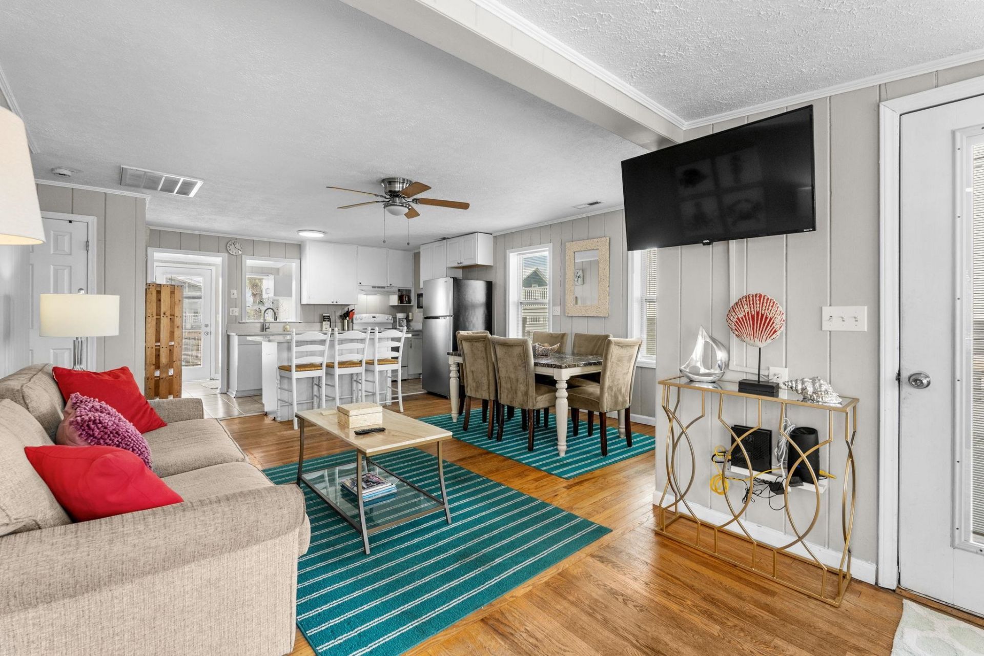 836 S Waccamaw Dr.  Photo 19