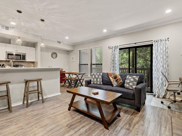 3839 Dry Creek DR, Unit 106, Austin, TX 78731