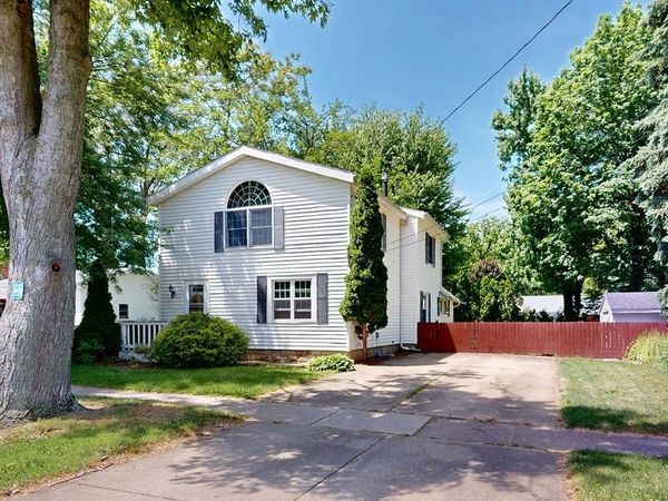 225 N 4th Street , Lewiston, NY 14092