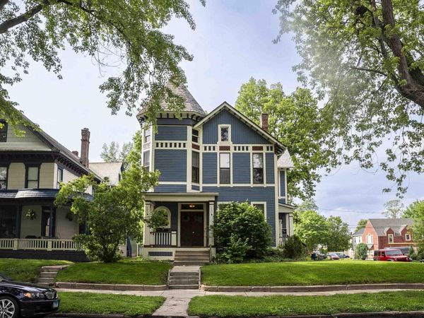1104 W Wayne Street, Fort Wayne, IN 46802