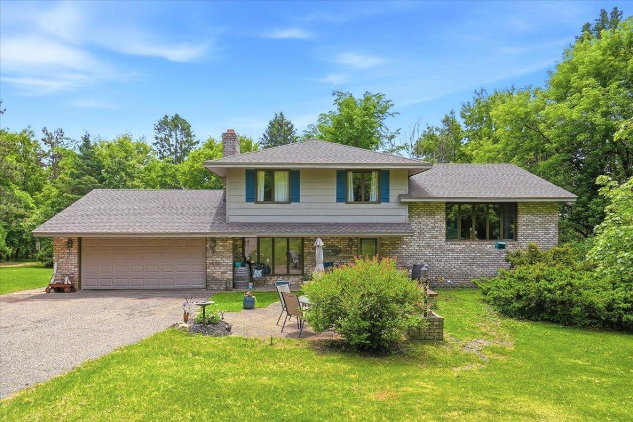 2111 55th Avenue , Baldwin, WI 54002