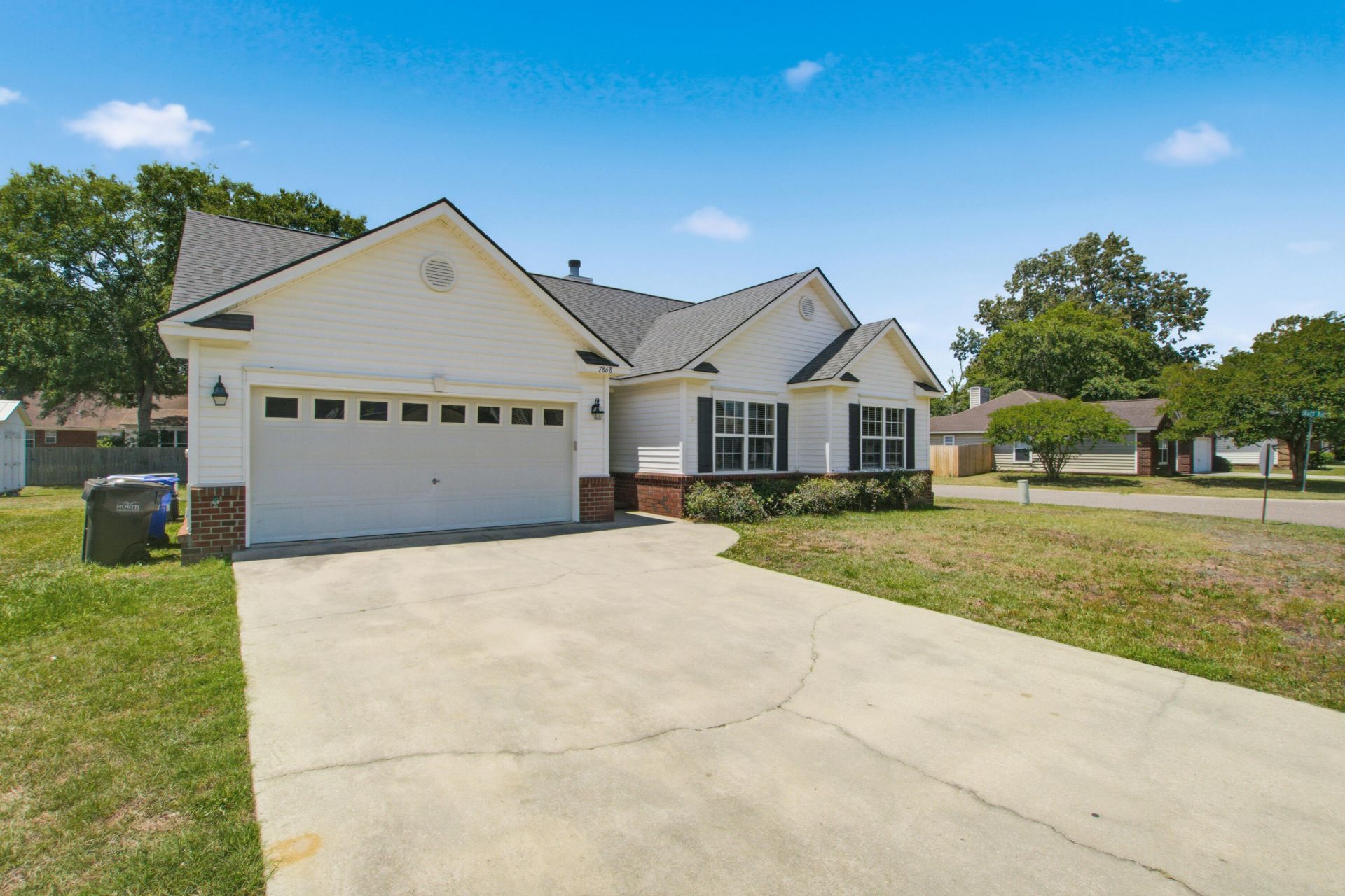 7868 High Maple Circle Photo 4