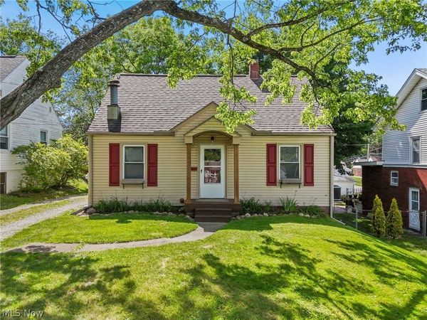 142 Canton Road , Akron, OH 44312