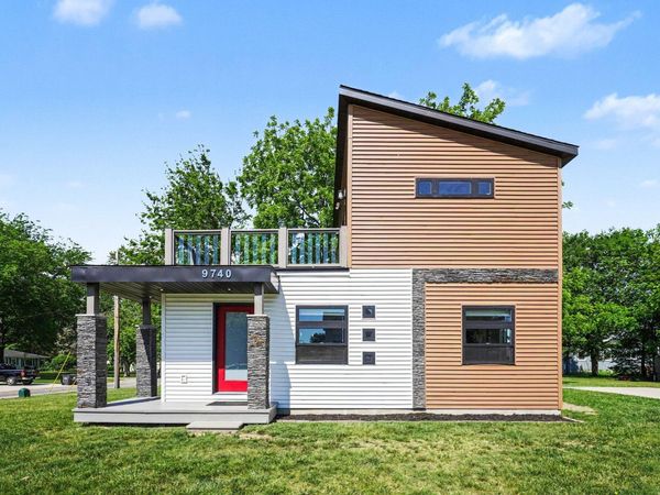 9740 Maple Street, Bridgman, MI 49106