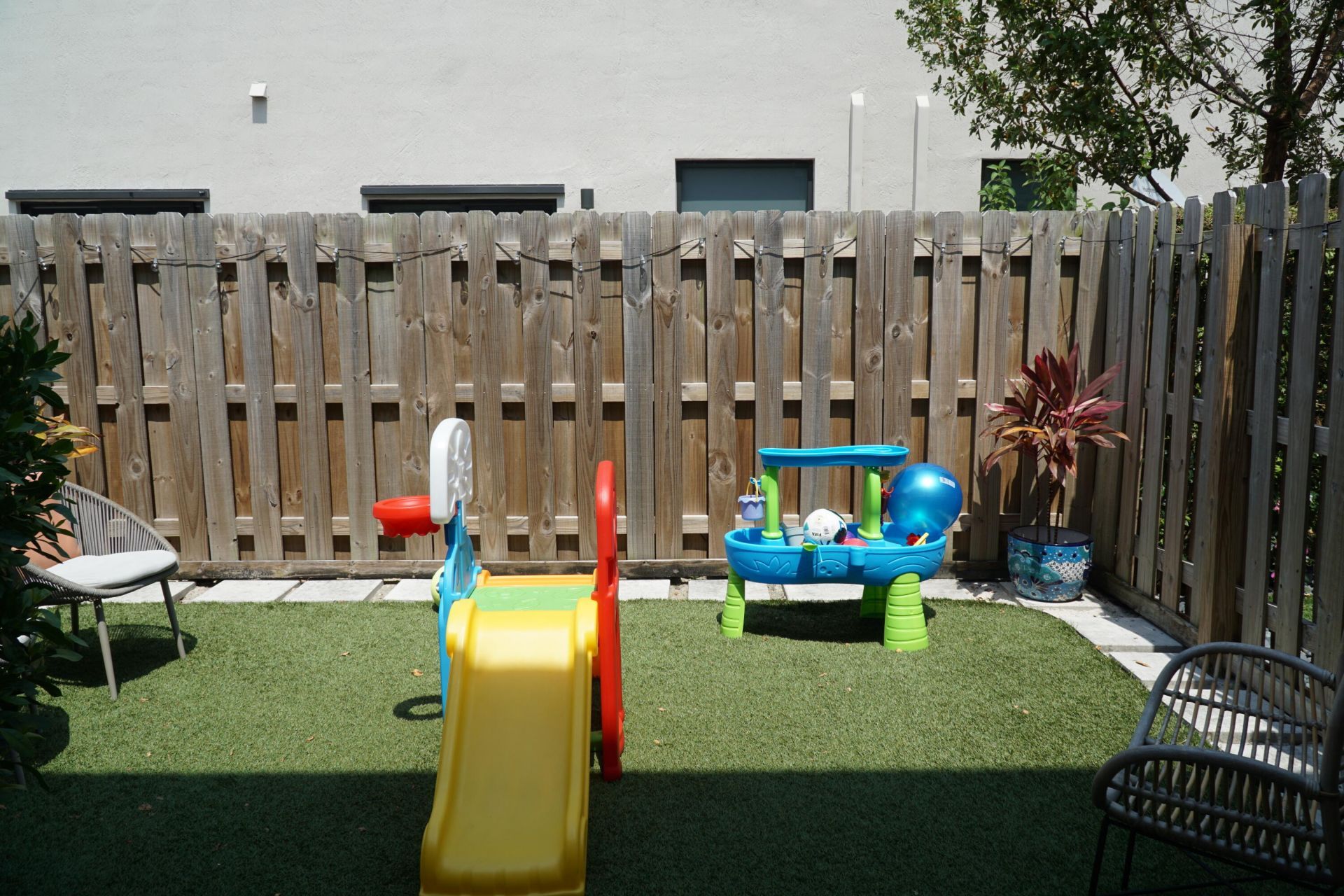 21435 NE 2nd Place, Miami, FL 33161 Photo