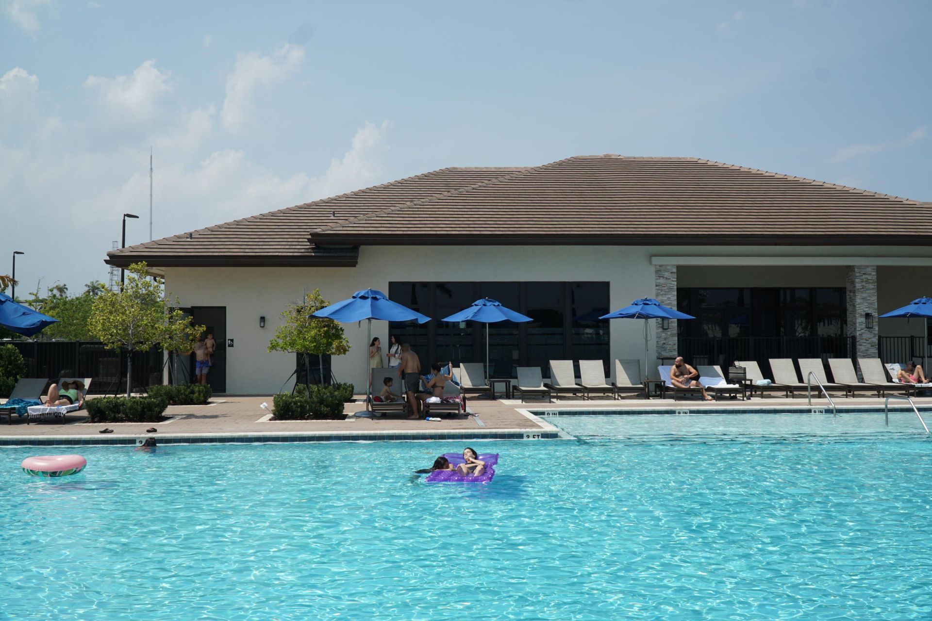 21435 NE 2nd Place, Miami, FL 33161 Photo
