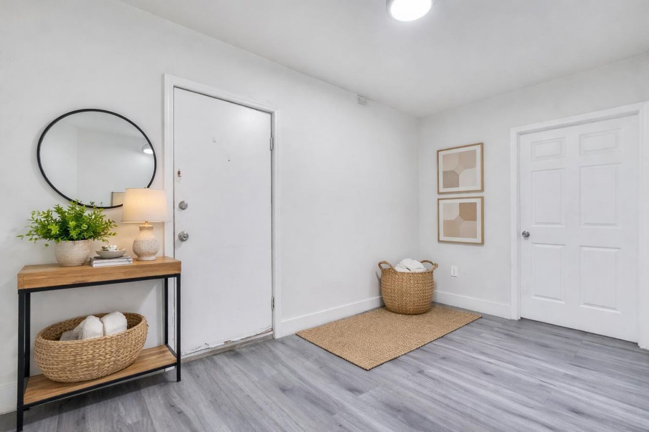 1554 SW 5th Street, Unit 11c, Miami, FL 33135 Photo